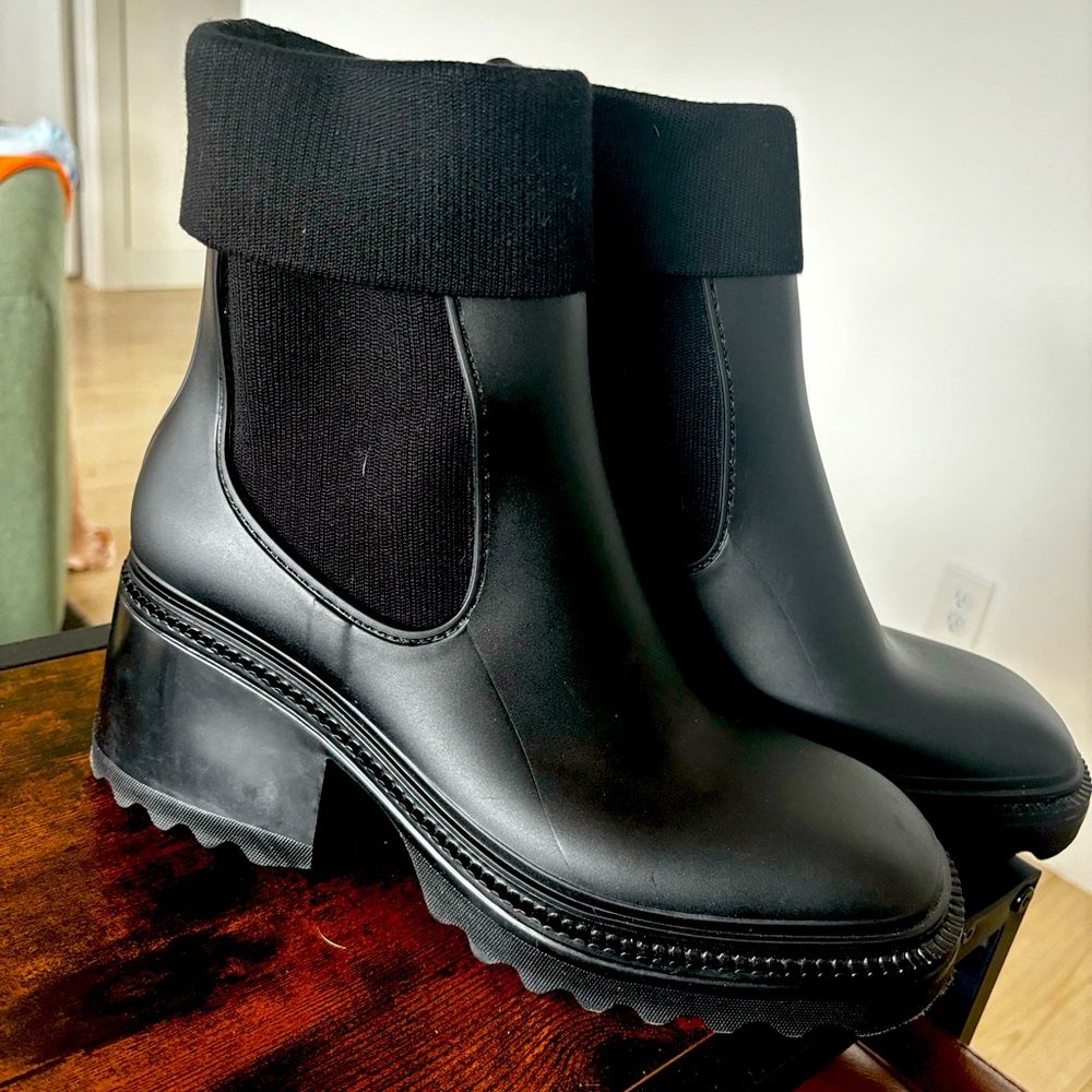 Circus by Sam Edelman black boots